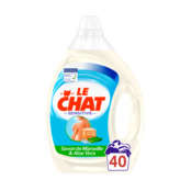 Le Chat LE CHAT Sensitive - Lessive liquide - Savon de Marseille & lait d'amande douce - 40 lavages - 2l